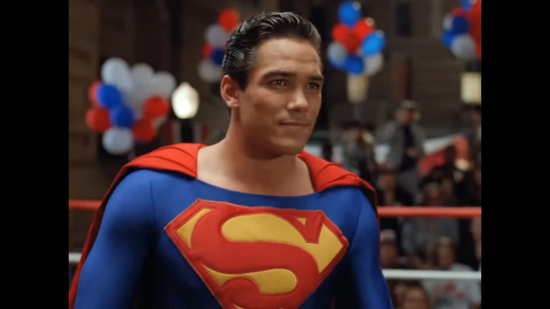 Dean Cain as Superman in Lois & Clark: The New Adventures of Superman (Image via Warner Bros.)